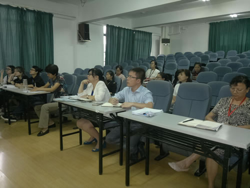 1476665528423091314.jpg C:Documents and SettingsAdministrator\u684c面 月9日公司试卷分析专题讲座新闻稿 .jpg