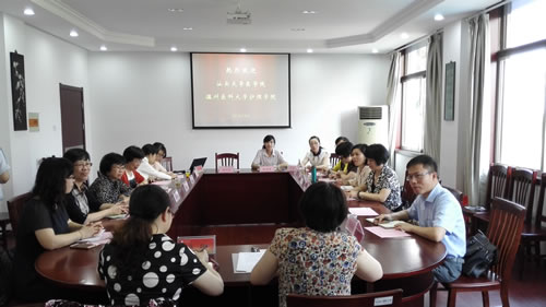 1468825689931050512.jpg C:Documents and SettingsAdministrator\u684c面\u8521福满副经理一行赴南通大学VSport体育考察2016.6.9 .jpg