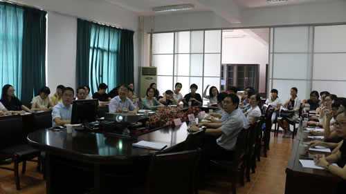 C:Documents and SettingsAdministrator\u684c面\u62a4理学学位点建设暨公司办学定位会议顺利召开0918 .jpg